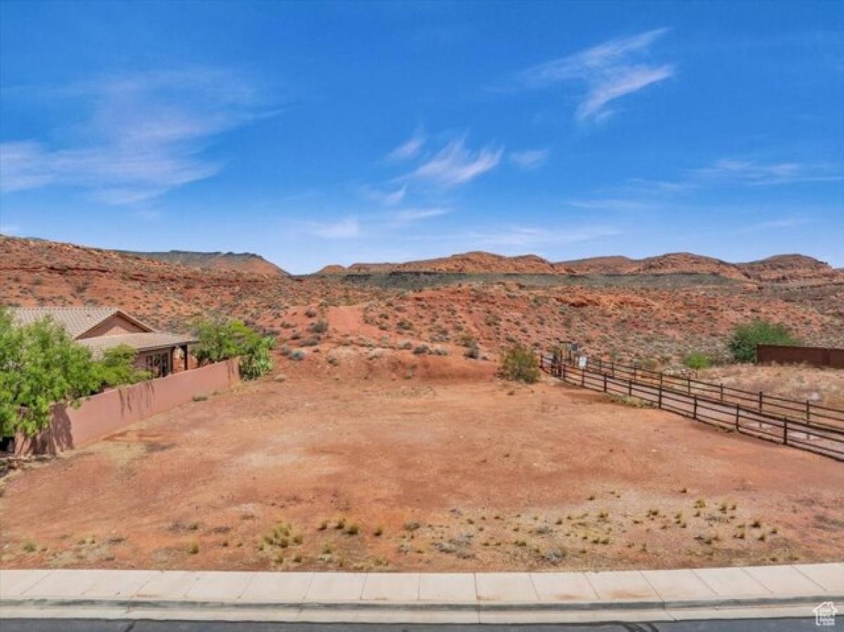 Picture of Residential Land For Sale in Saint George, Utah, United States