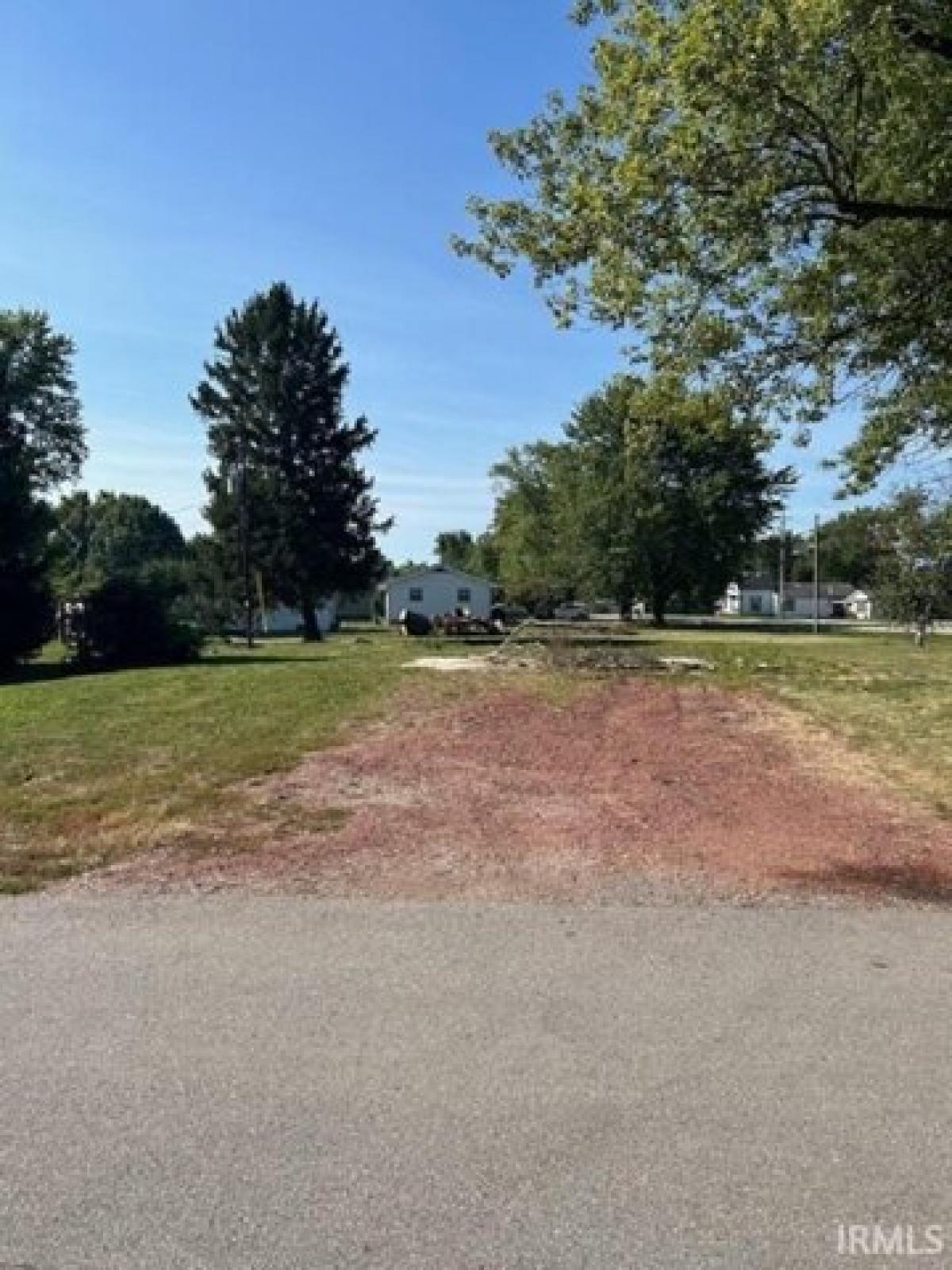 Picture of Residential Land For Sale in Linden, Indiana, United States