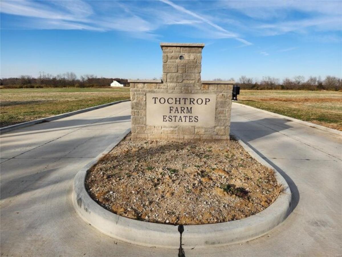 Picture of Residential Land For Sale in Wentzville, Missouri, United States