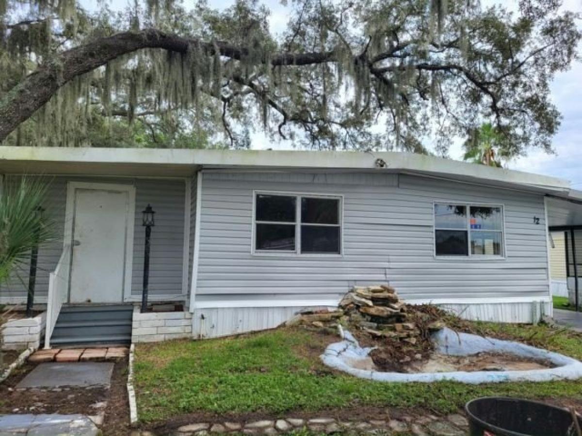 Picture of Home For Sale in Gibsonton, Florida, United States