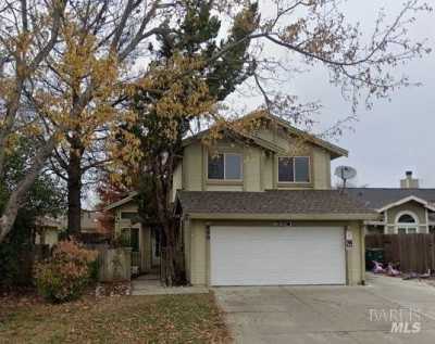 Home For Rent in Vacaville, California