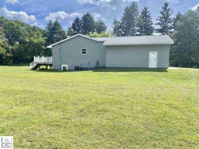 Home For Sale in Ortonville, Michigan