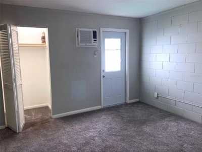 Home For Rent in Sun City Center, Florida