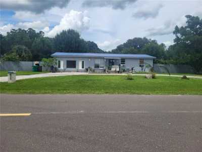 Home For Sale in Okeechobee, Florida