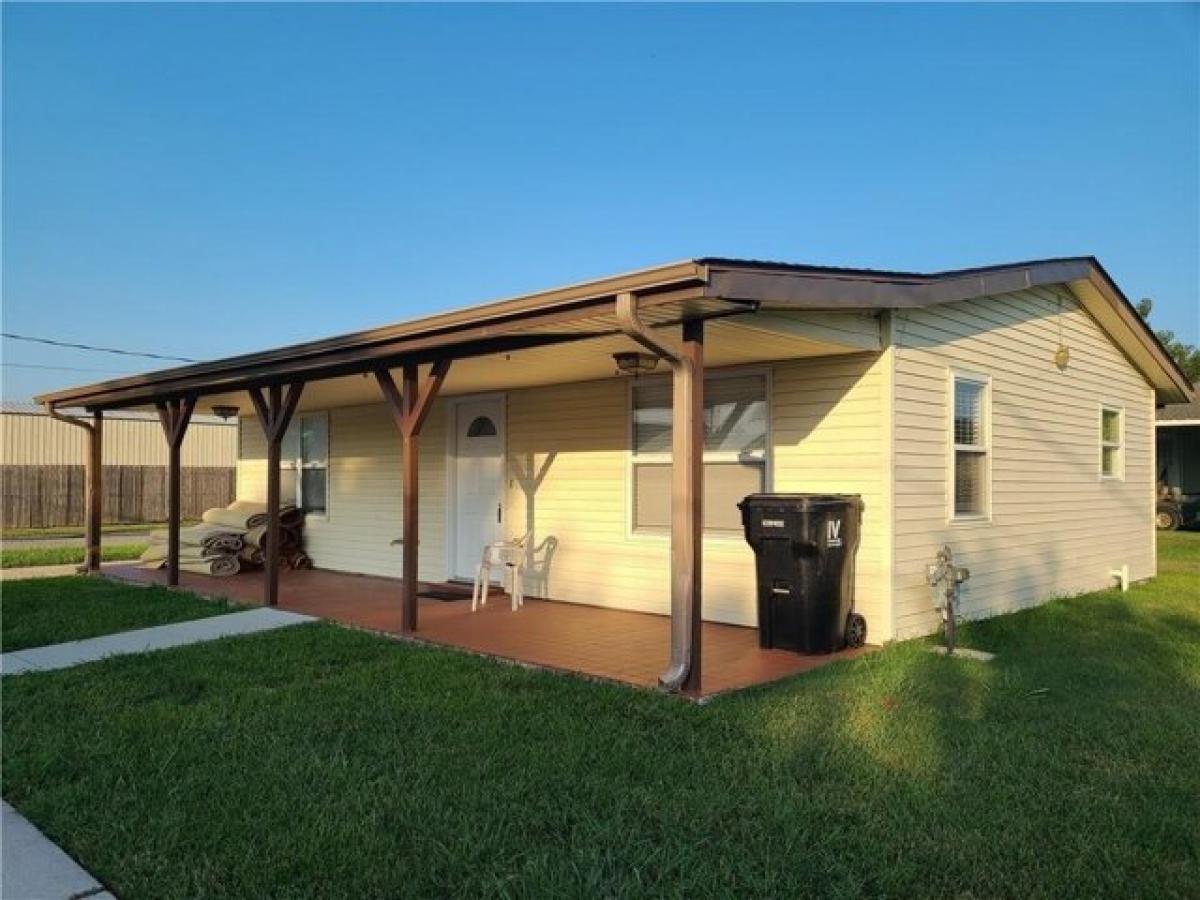 Picture of Home For Sale in Chalmette, Louisiana, United States