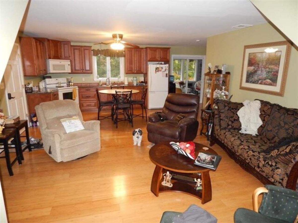 Picture of Apartment For Rent in Derry, New Hampshire, United States