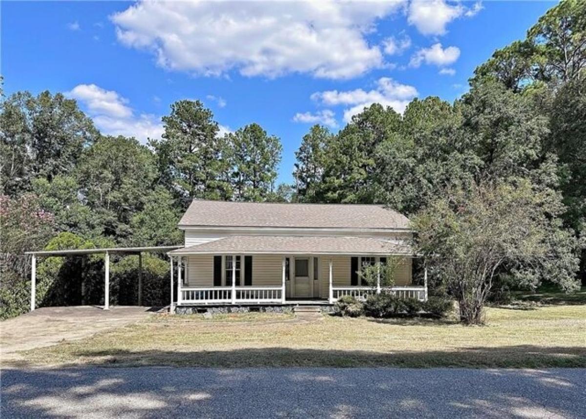 Picture of Home For Sale in Chatom, Alabama, United States