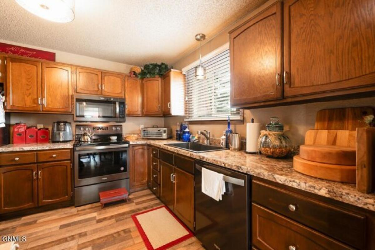 Picture of Home For Sale in Bismarck, North Dakota, United States