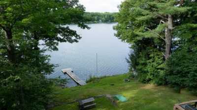 Home For Sale in Richmond, Maine