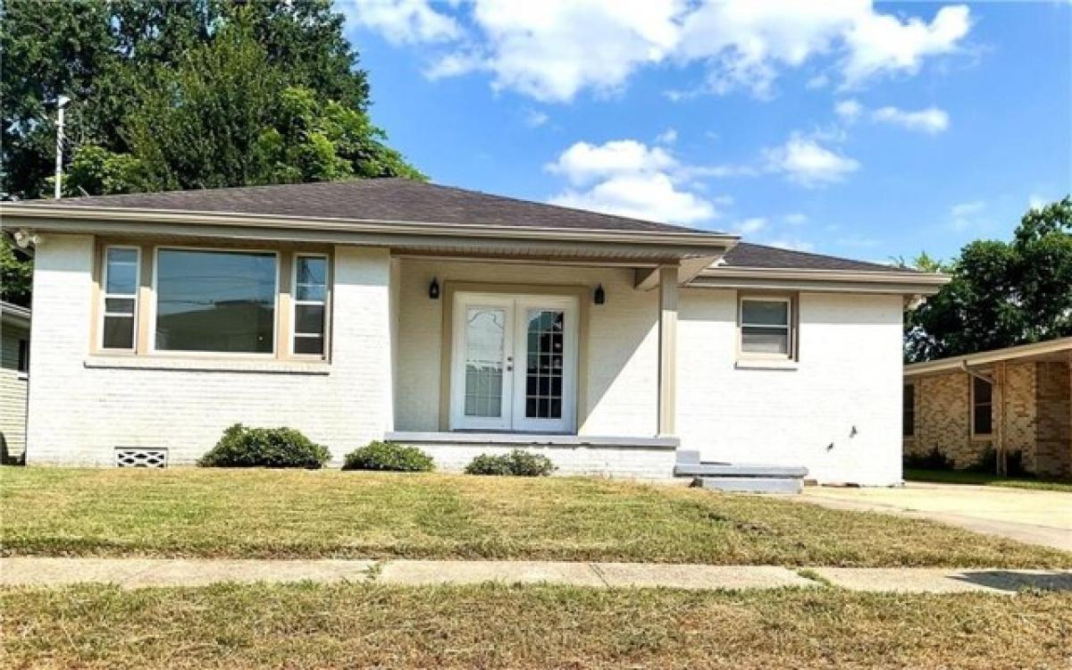 Picture of Home For Sale in Chalmette, Louisiana, United States