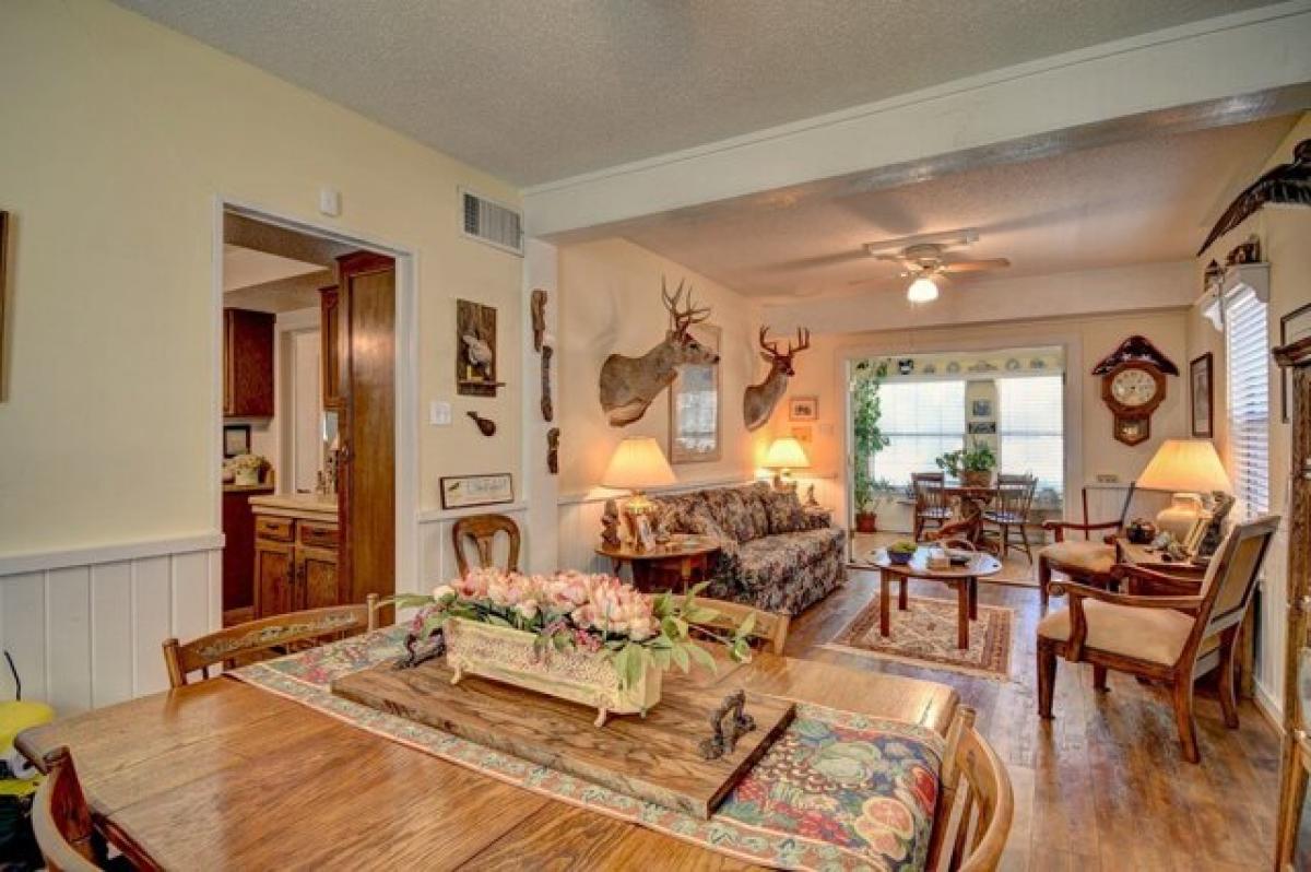 Picture of Home For Sale in Kerrville, Texas, United States