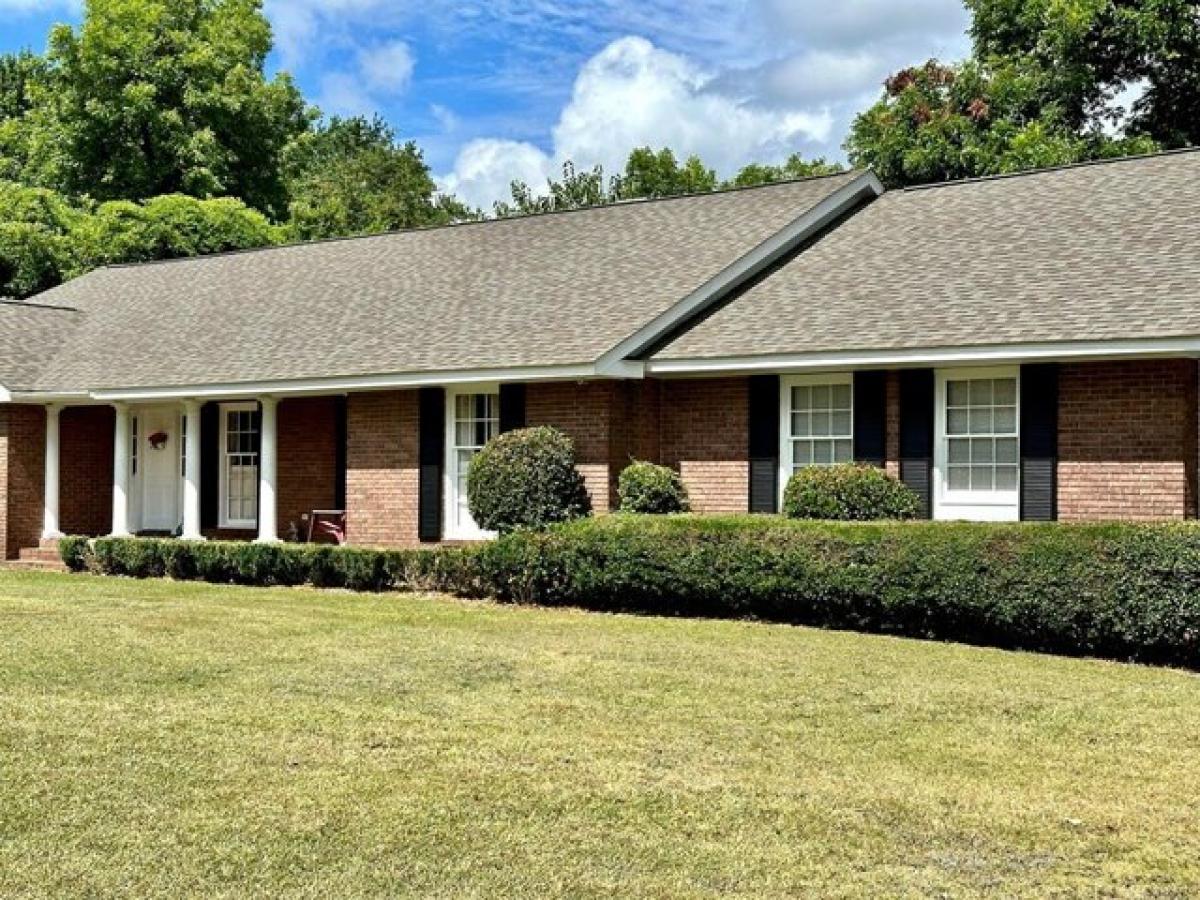 Picture of Home For Sale in Dublin, Georgia, United States