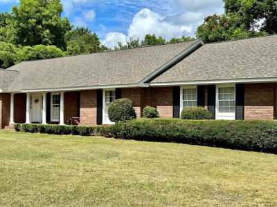 Home For Sale in Dublin, Georgia