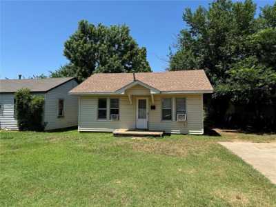 Home For Sale in Anadarko, Oklahoma