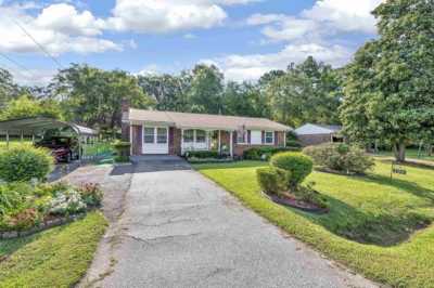 Home For Sale in Roebuck, South Carolina