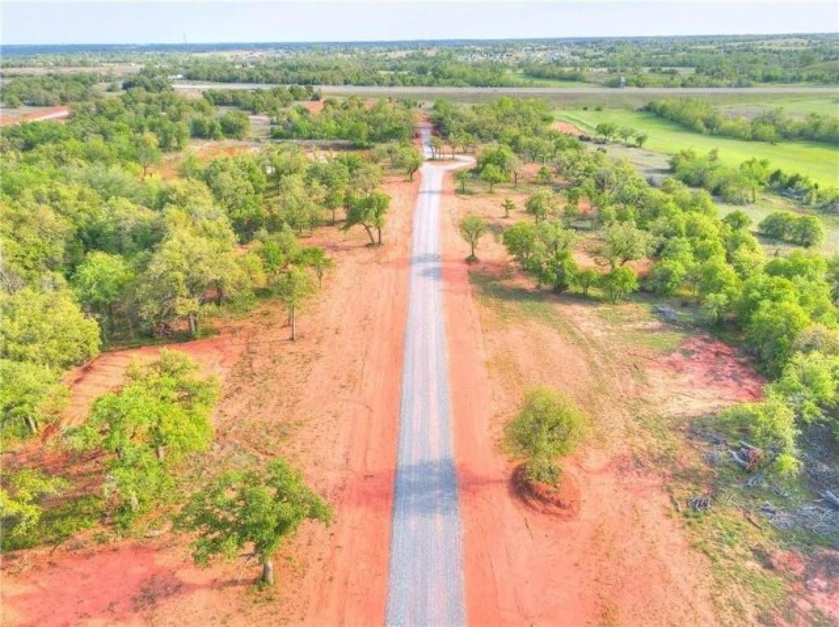 Picture of Residential Land For Sale in Blanchard, Oklahoma, United States