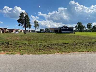 Residential Land For Sale in Cookeville, Tennessee