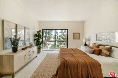 Home For Sale in Playa del Rey, California