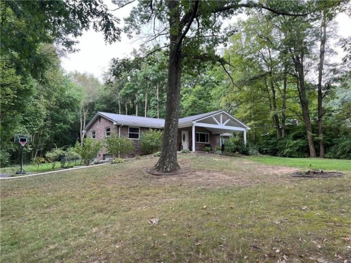 Picture of Home For Sale in Beaver Falls, Pennsylvania, United States