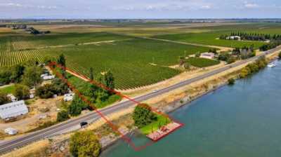 Residential Land For Sale in Walnut Grove, California