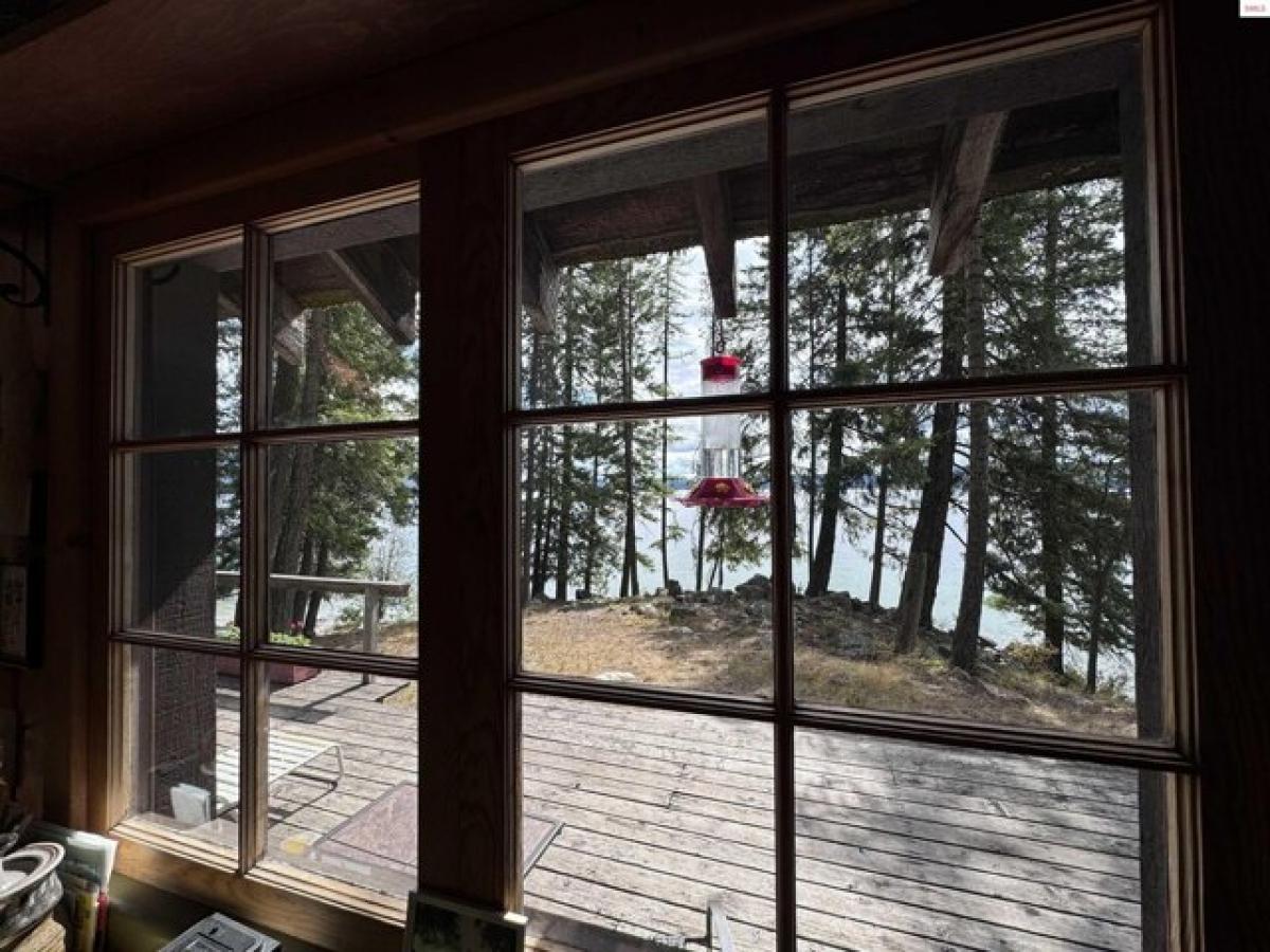 Picture of Home For Sale in Priest Lake, Idaho, United States