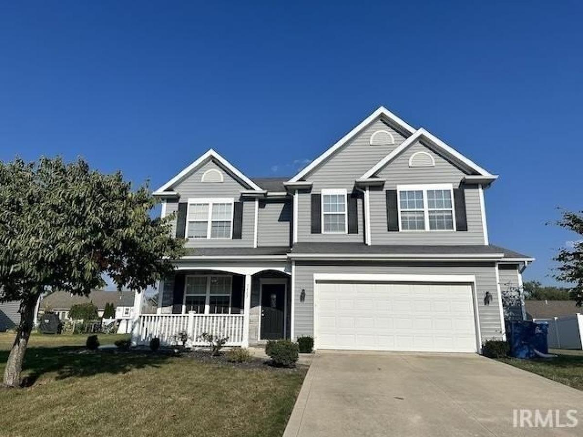 Picture of Home For Sale in Auburn, Indiana, United States