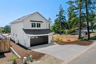 Home For Sale in Manzanita, Oregon