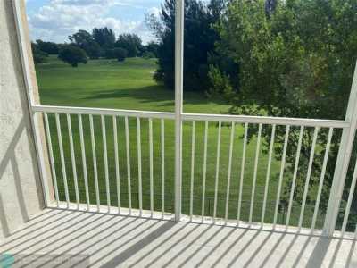 Home For Rent in Cooper City, Florida