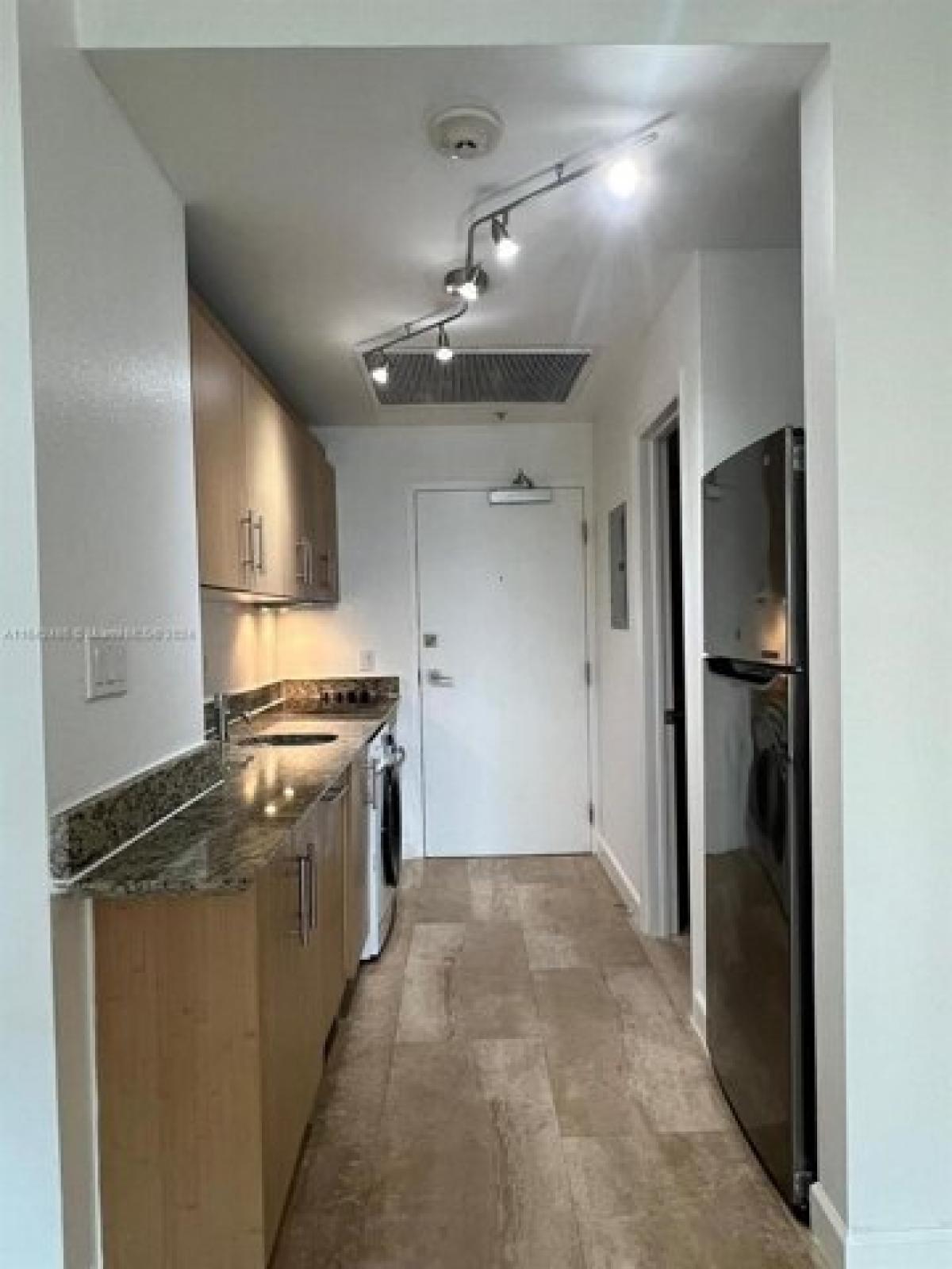 Picture of Apartment For Rent in Bal Harbour, Florida, United States