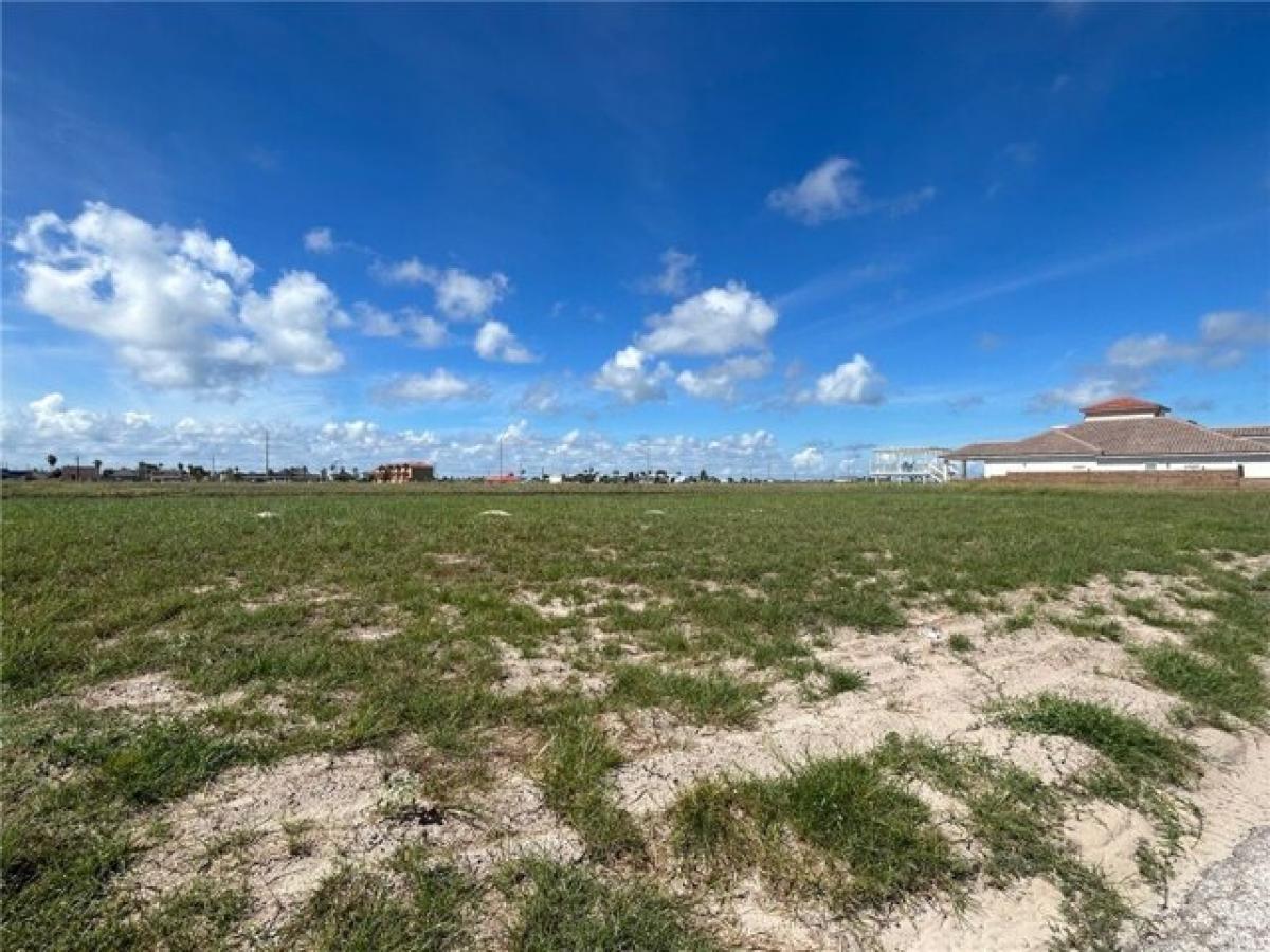 Picture of Residential Land For Sale in Corpus Christi, Texas, United States