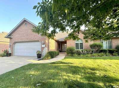 Home For Sale in Morton, Illinois