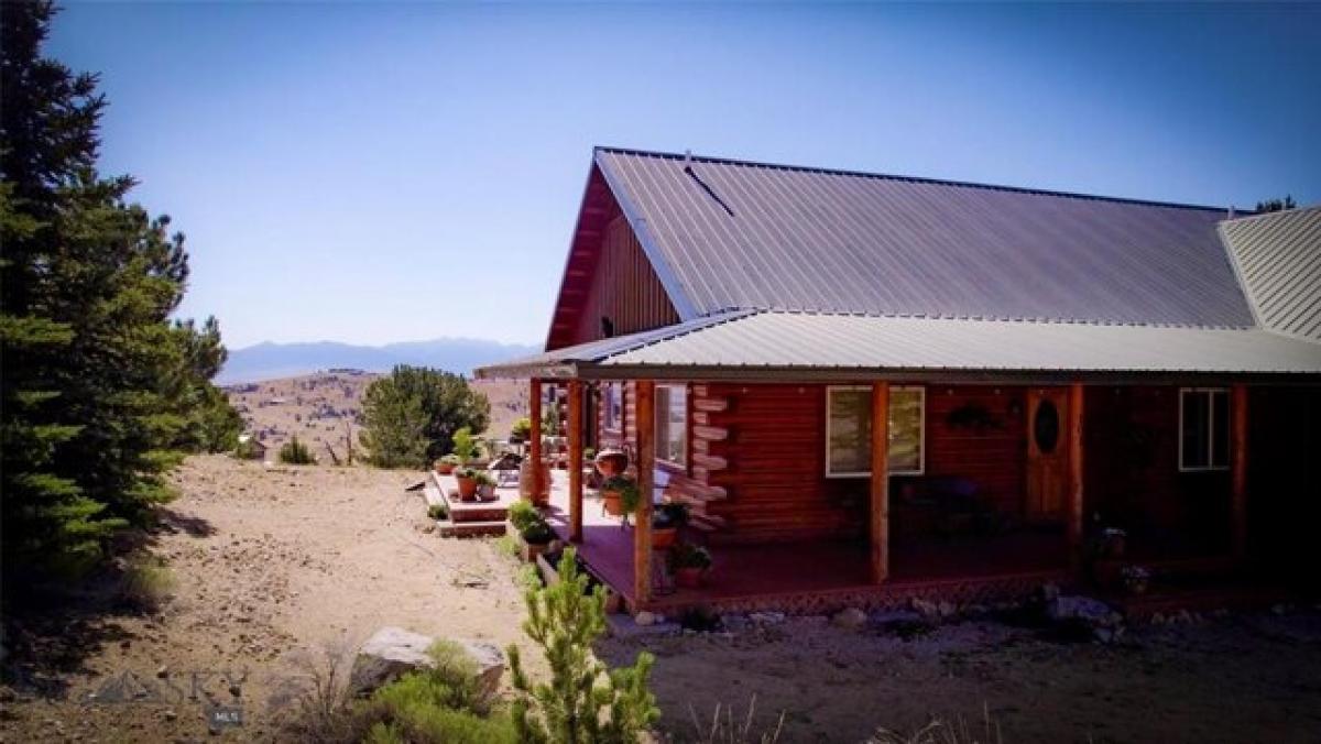 Picture of Home For Sale in Ennis, Montana, United States