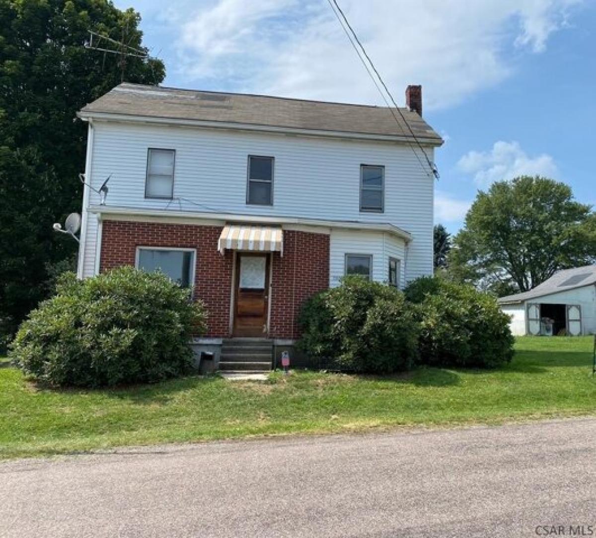 Picture of Home For Sale in Somerset, Pennsylvania, United States