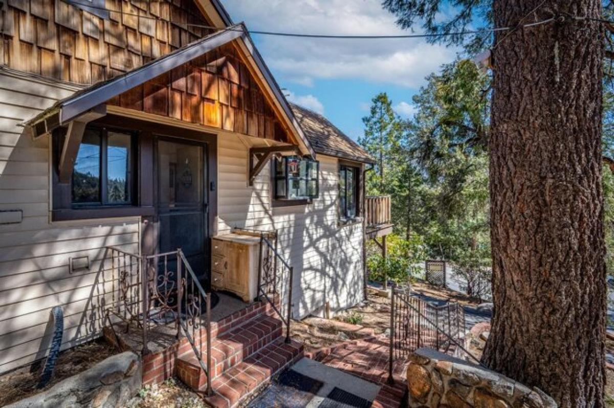 Picture of Home For Sale in Idyllwild, California, United States