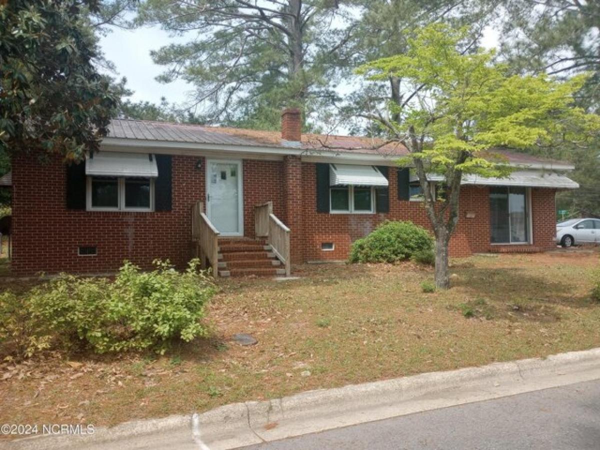 Picture of Home For Sale in Williamston, North Carolina, United States