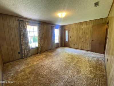 Home For Sale in Marianna, Florida