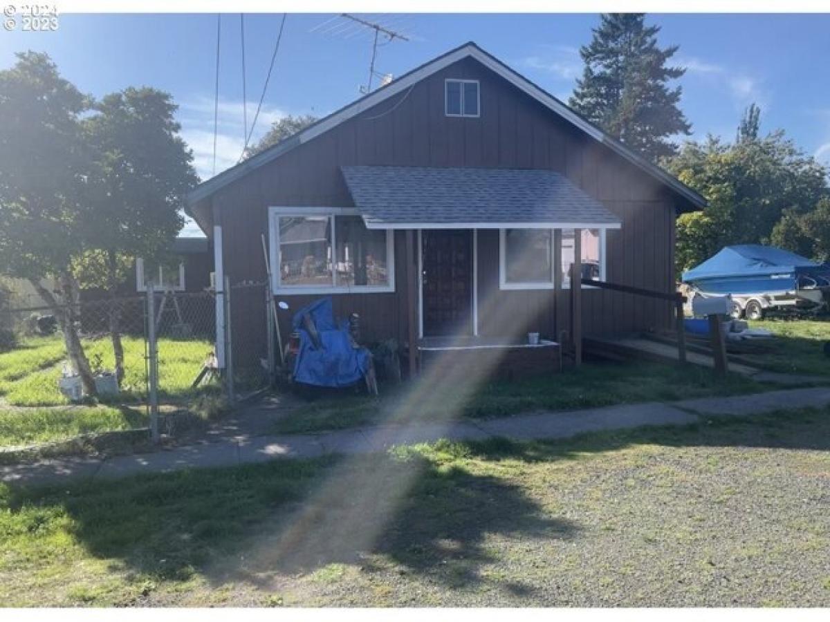 Picture of Home For Sale in Saint Helens, Oregon, United States