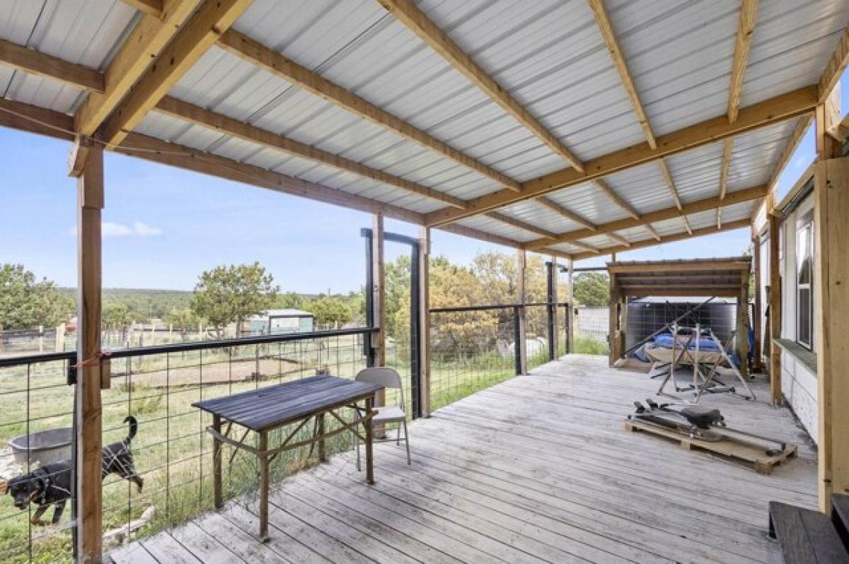 Picture of Home For Sale in Edgewood, New Mexico, United States