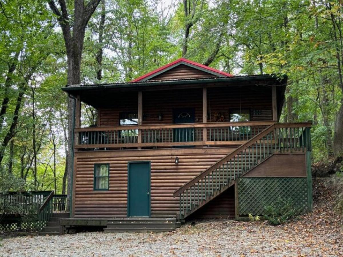 Picture of Home For Sale in Rockbridge, Ohio, United States