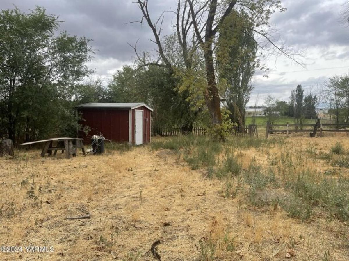 Picture of Home For Sale in Yakima, Washington, United States