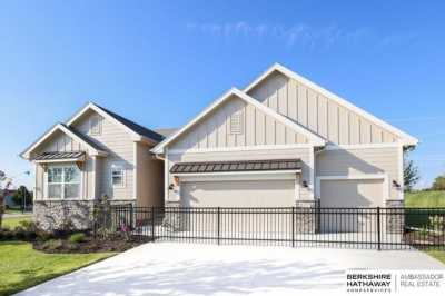 Home For Sale in Papillion, Nebraska