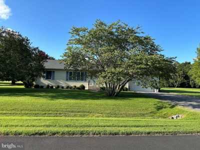 Home For Sale in Harbeson, Delaware