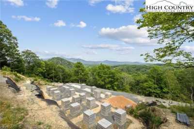 Home For Sale in Blowing Rock, North Carolina