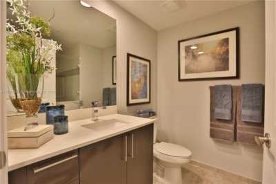 Apartment For Rent in Coral Gables, Florida