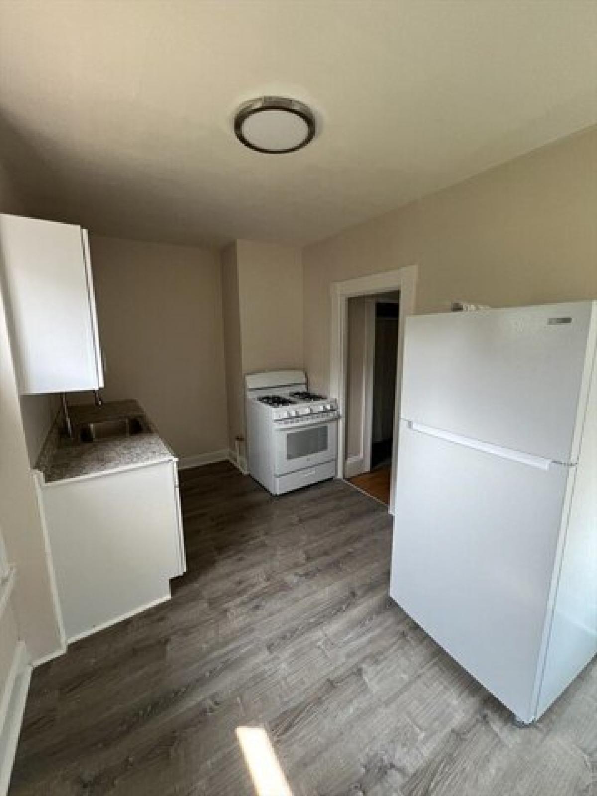 Picture of Apartment For Rent in Waltham, Massachusetts, United States