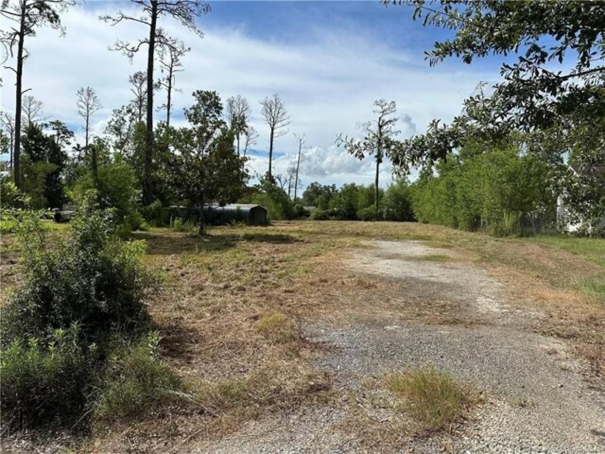 Picture of Residential Land For Sale in Sulphur, Louisiana, United States