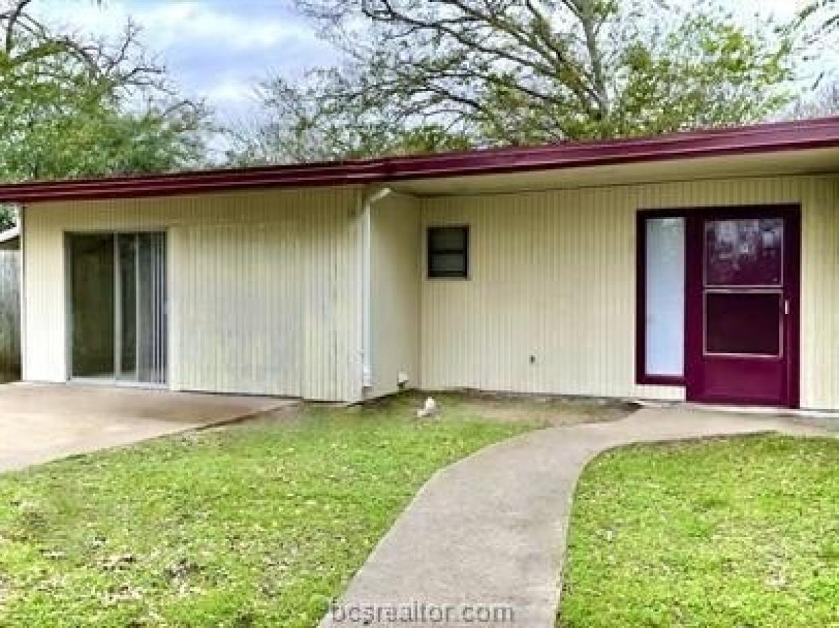 Picture of Home For Rent in Bryan, Texas, United States