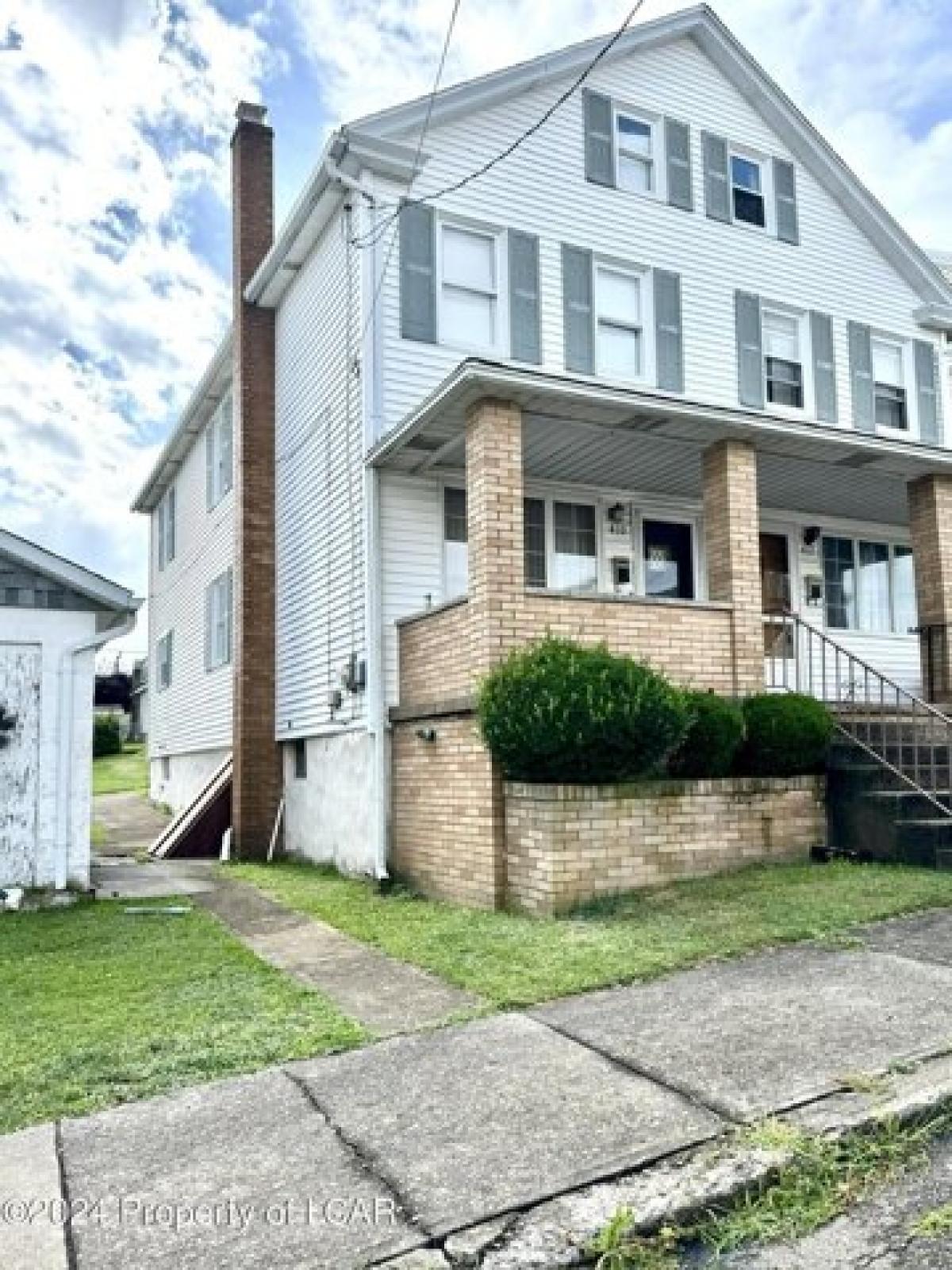 Picture of Home For Sale in Freeland, Pennsylvania, United States