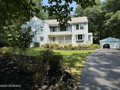 Home For Sale in New Egypt, New Jersey