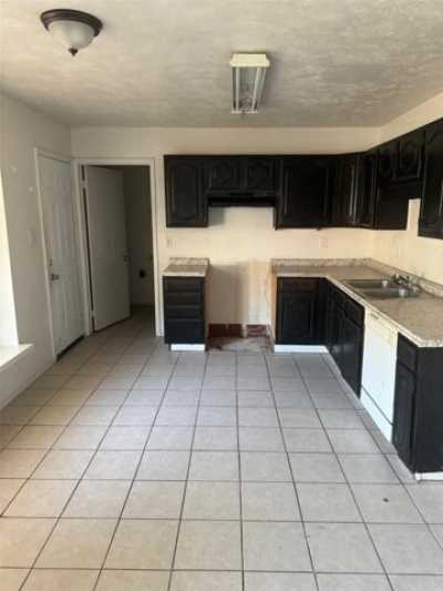 Home For Rent in Garland, Texas